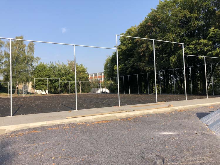 výstavba školního hřiště