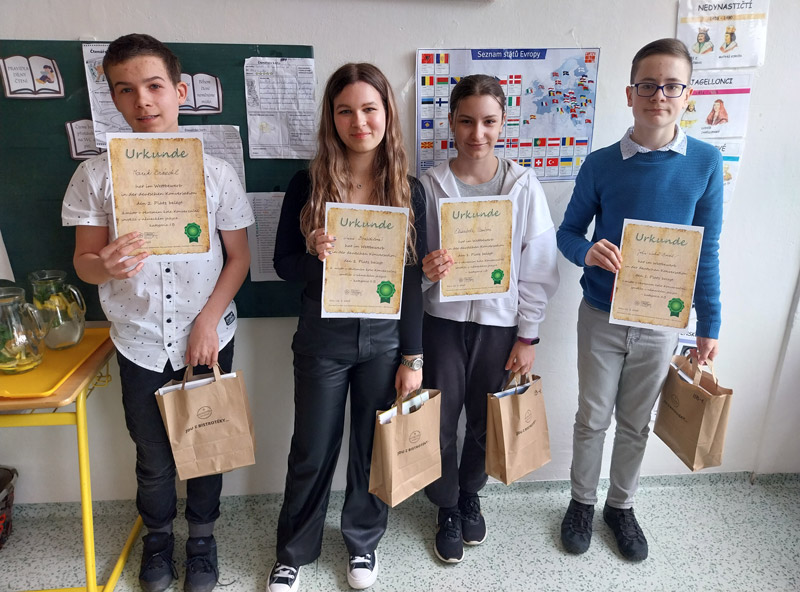 účastníci okresního kola Olympiády v&nbsp;německém jazyce