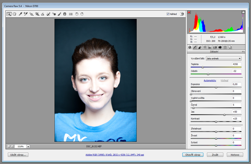 Okno pro úpravu RAW formátu v Adobe Photoshop CS4
